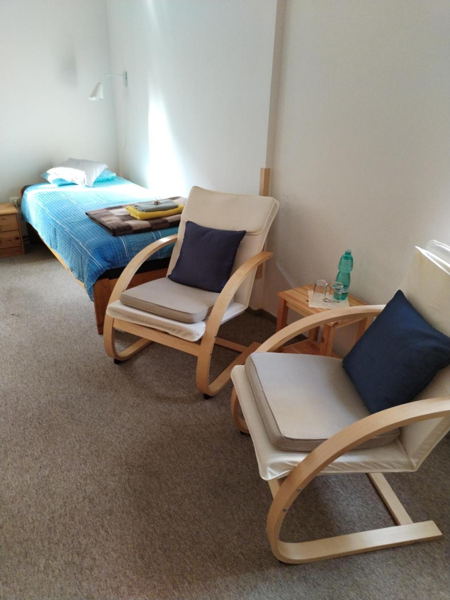 Hotel U Zvonu Kutna Hora Bagian luar foto