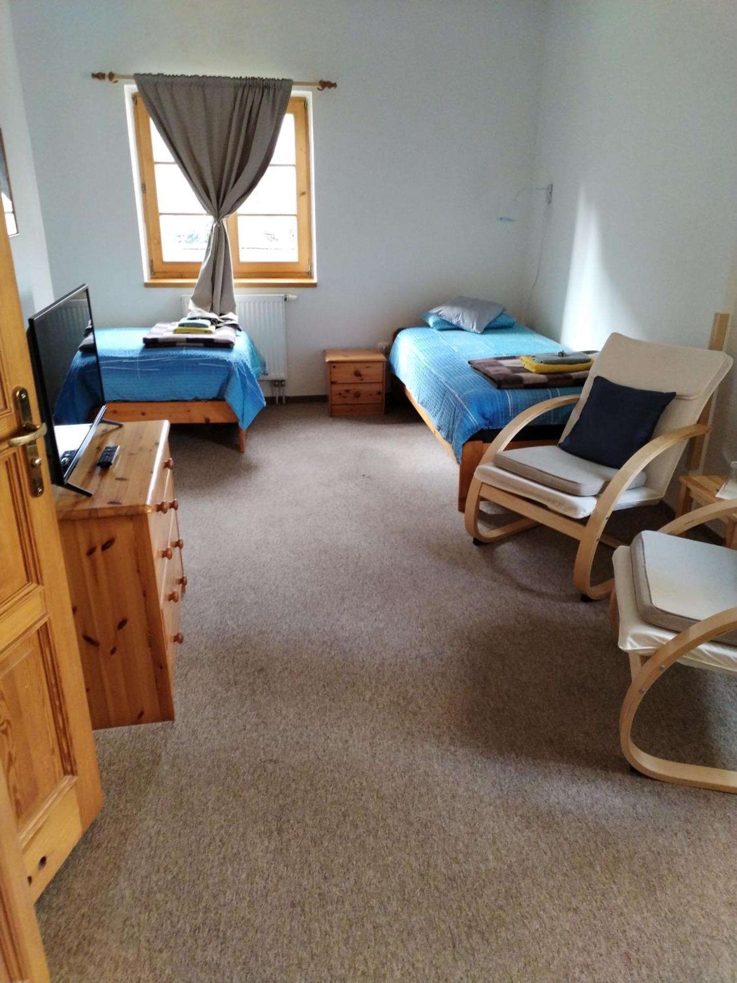 Hotel U Zvonu Kutna Hora Bagian luar foto