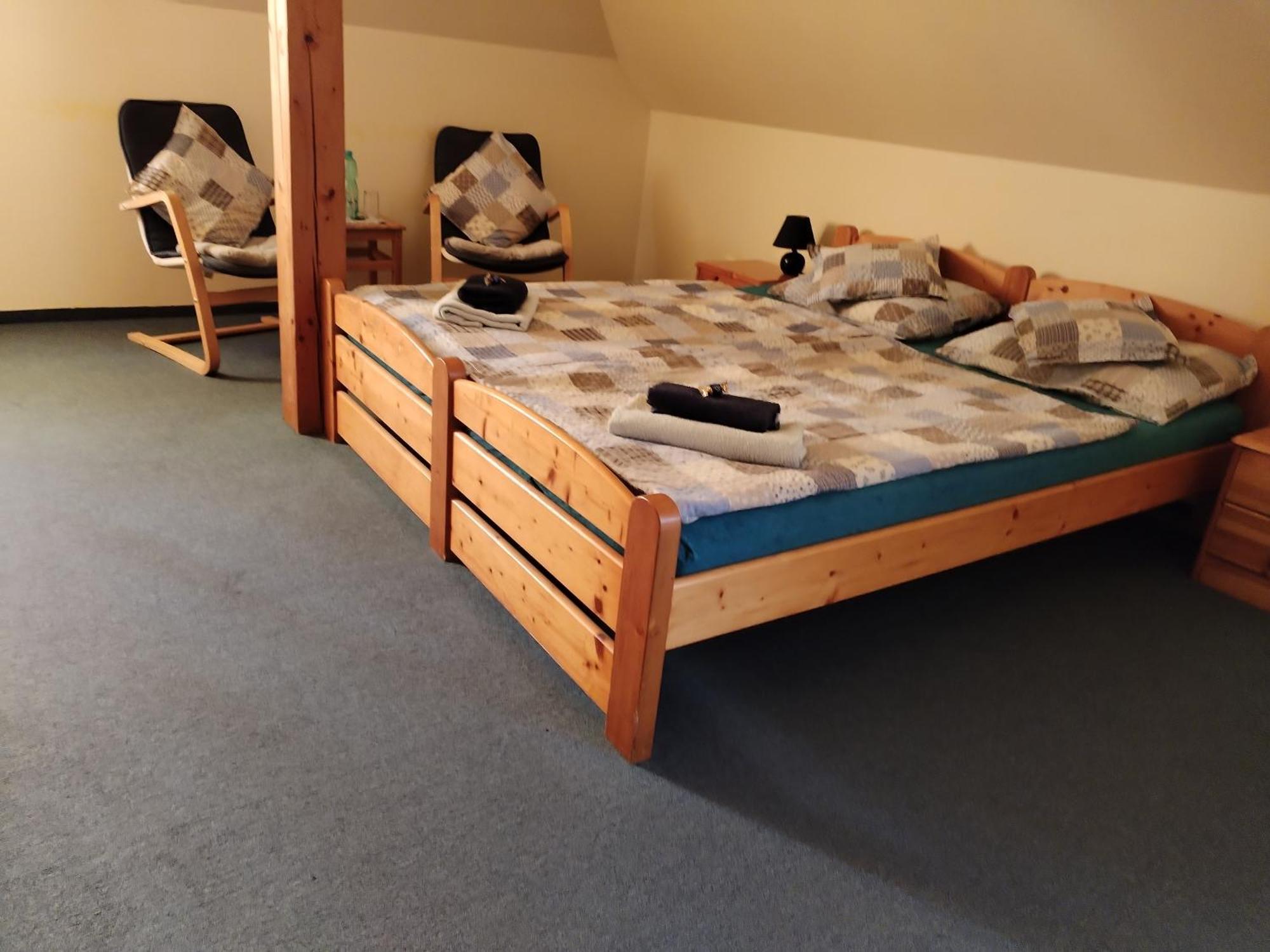 Hotel U Zvonu Kutna Hora Bagian luar foto